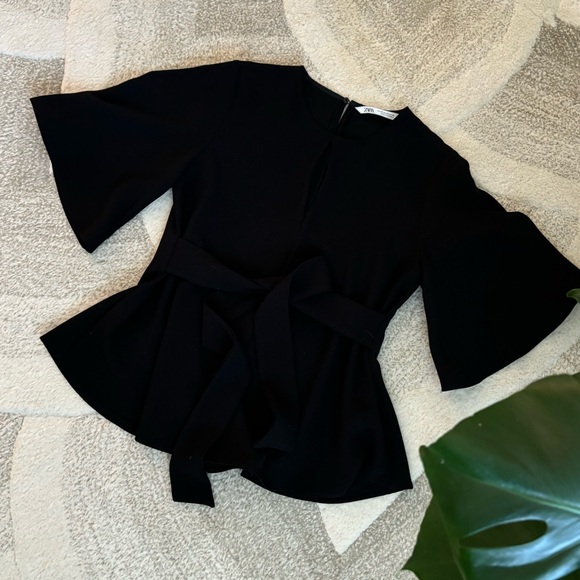 ZARA | Front Tie Blouse - Picture 1 of 4